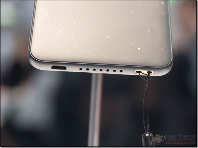 HTC-MWC2016-19 HTC-MWC2016-19