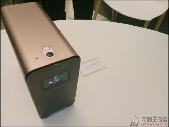 【MWC2016】Sony全新Xperia X系列旗艦動手玩,並帶來四款豐富生活的智慧產品 - 電腦王阿達 IMAG1892