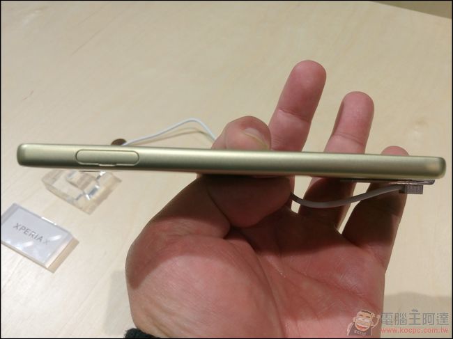 【MWC2016】Sony全新Xperia X系列旗艦動手玩,並帶來四款豐富生活的智慧產品 - 電腦王阿達 IMAG1851