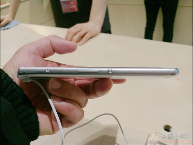 【MWC2016】Sony全新Xperia X系列旗艦動手玩,並帶來四款豐富生活的智慧產品 - 電腦王阿達 IMAG1864