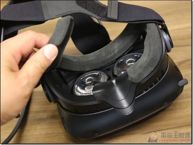HTC-Vive開箱-44 HTC-Vive開箱-44