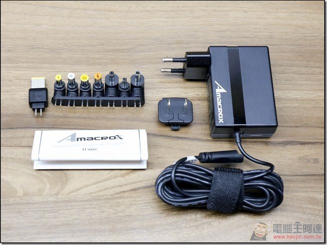 Amacrox-U-one-筆電充電器-02 Amacrox-U-one-筆電充電器-02