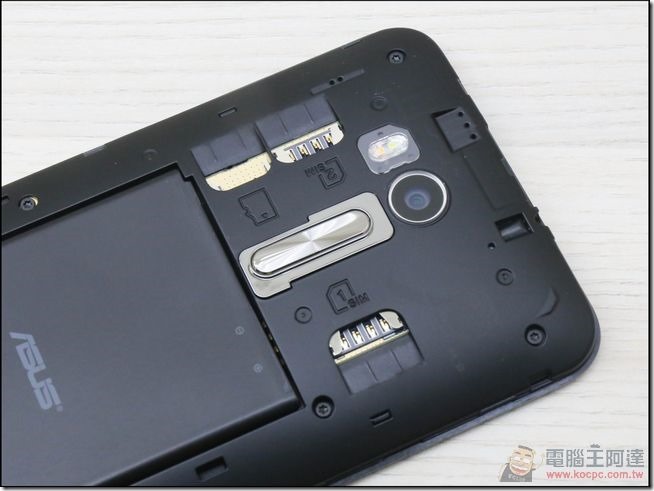 ZenFone-GO-TV-開箱-16 ZenFone-GO-TV-開箱-16