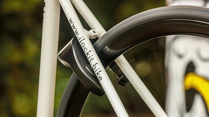 不用再騰出手開鎖,自動腳踏車鎖 I LOCK IT 問世! - 電腦王阿達 cfe645075b6c7ba9b39d268fd4b4237f_original