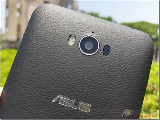 ZenFone-Max-開箱-17 ZenFone-Max-開箱-17
