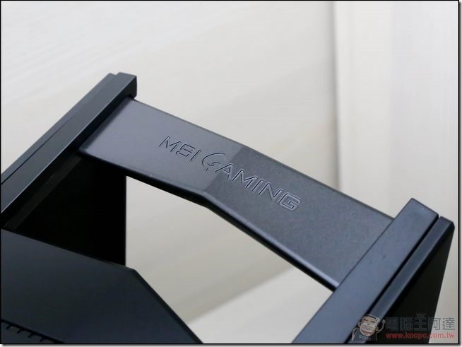 MSI-Aegis-電競桌機開箱-12 MSI-Aegis-電競桌機開箱-12