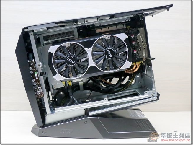 MSI-Aegis-電競桌機開箱-20 MSI-Aegis-電競桌機開箱-20