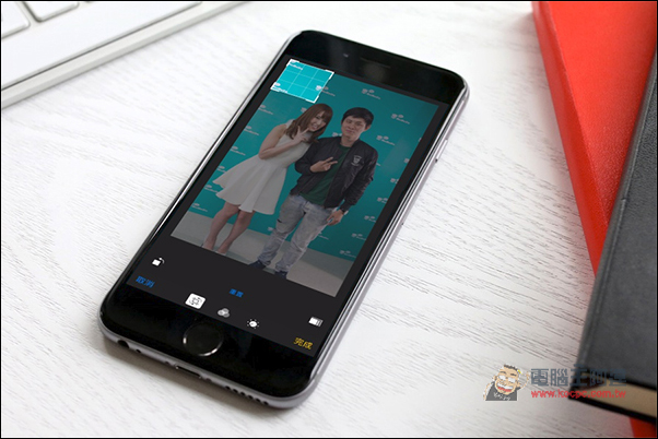 smartmockups.jpg Smartmockups