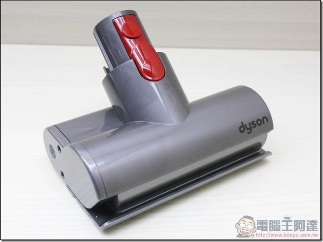 Dyson-V8-Fluffy-28 Dyson-V8-Fluffy-28