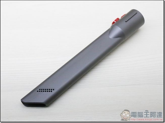Dyson-V8-Fluffy-32 Dyson-V8-Fluffy-32