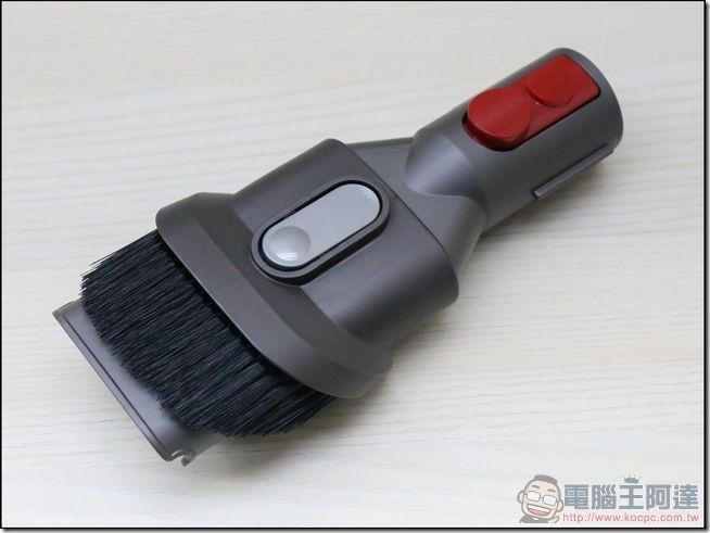 Dyson-V8-Fluffy-36 Dyson-V8-Fluffy-36