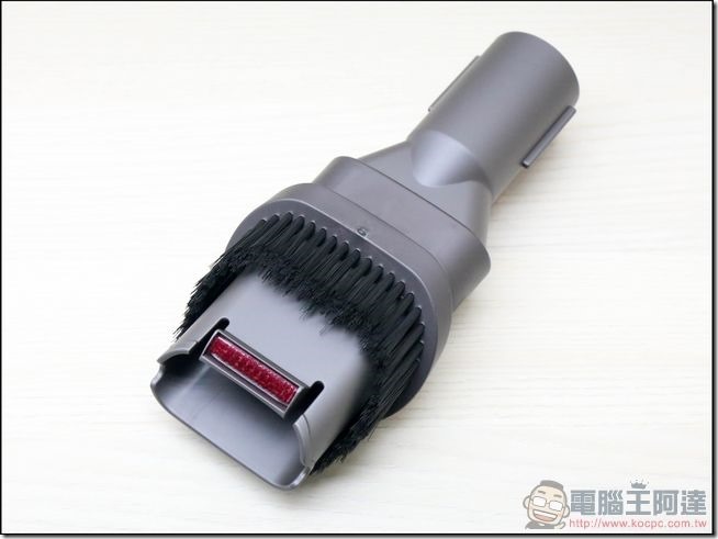 Dyson-V8-Fluffy-37 Dyson-V8-Fluffy-37
