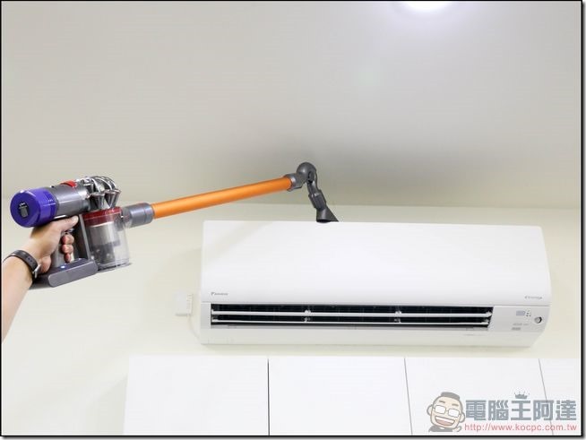 Dyson-V8-Fluffy-53 Dyson-V8-Fluffy-53