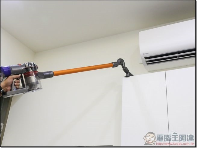 Dyson-V8-Fluffy-54 Dyson-V8-Fluffy-54