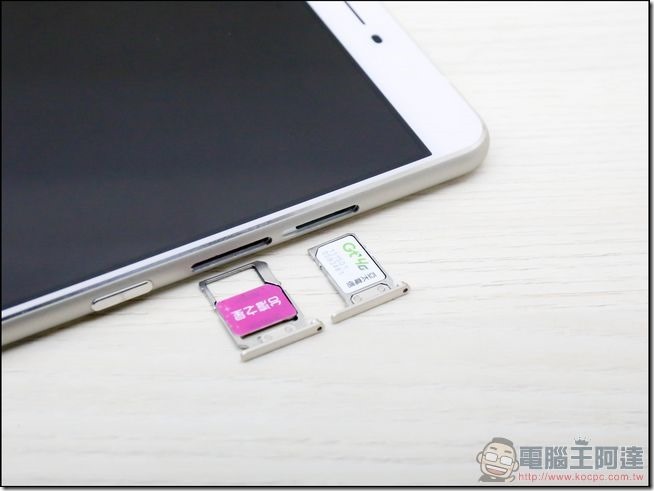 ZenFone3-Ultra-開箱-17 ZenFone3-Ultra-開箱-17