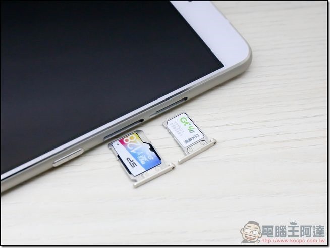 ZenFone3-Ultra-開箱-18 ZenFone3-Ultra-開箱-18