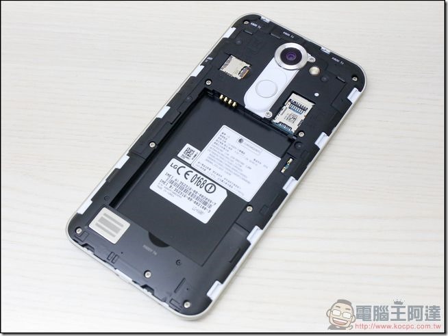 LG-X-Fast-開箱-20 LG-X-Fast-開箱-20