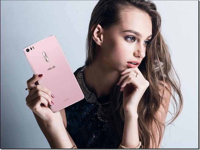 華碩影音娛樂機皇ASUS ZenFone 3 Ultra推出「玫瑰金」新色,提供更豐富多元的3C時尚選搭。 華碩影音娛樂機皇ASUS ZenFone 3 Ultra推出「玫瑰金」新色,提供更豐富多元的3C時尚選搭。