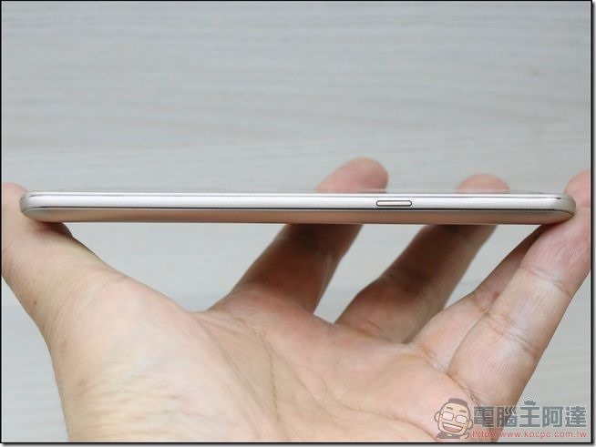 LG-X-Power-開箱-12 LG-X-Power-開箱-12