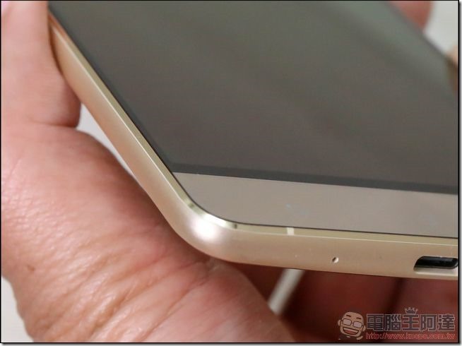 ZenFone 3-Deluxe-開箱-25 ZenFone 3-Deluxe-開箱-25
