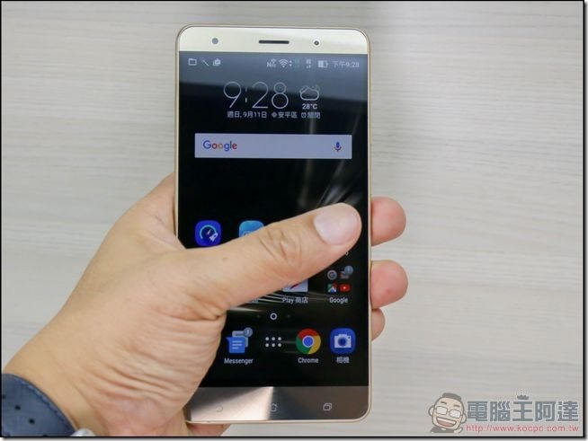 ZenFone 3-Deluxe-開箱-27 ZenFone 3-Deluxe-開箱-27