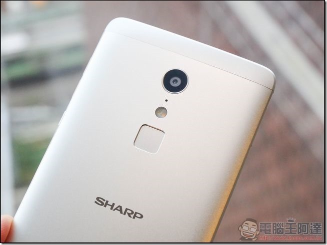 Sharp-Z2-抓寶機開箱-17 Sharp-Z2-抓寶機開箱-17