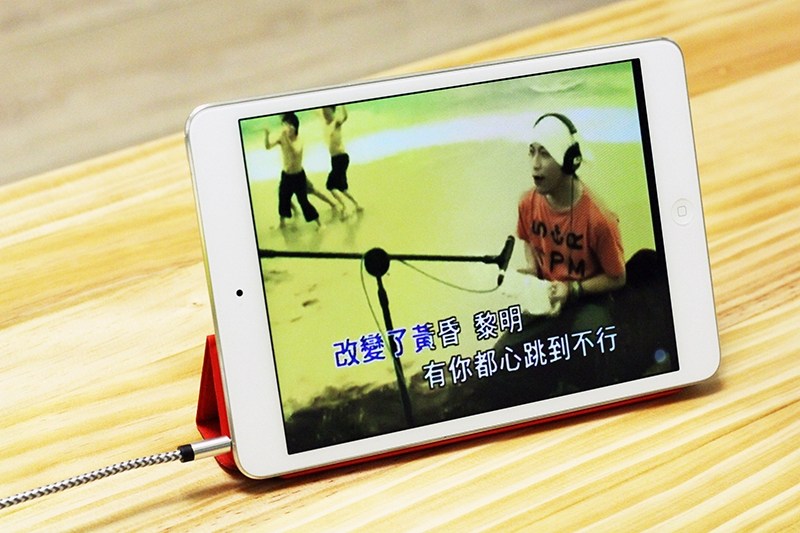 【開箱】idol K8 PLUS個人行動KTV!手機平板結合App變身免費卡拉OK!讓你唱到不行 - 電腦王阿達 img_9545