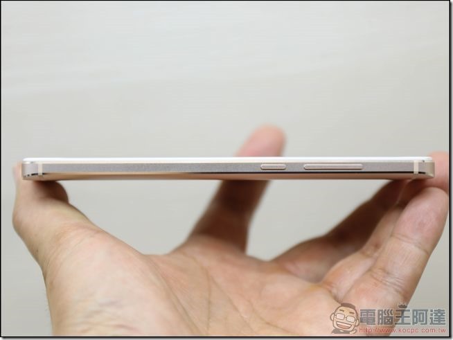 紅米Note 4開箱與外觀-12 紅米Note 4開箱與外觀-12
