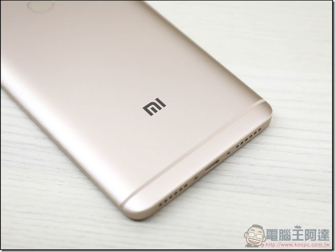 紅米Note 4開箱與外觀-19 紅米Note 4開箱與外觀-19