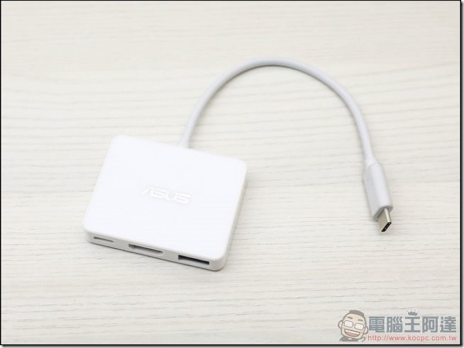 ASUS-ZenBook3-UX390-開箱-09
