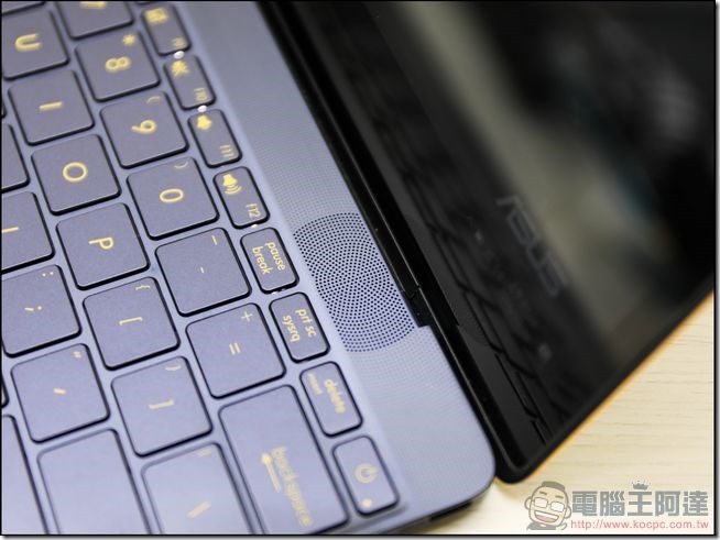 ASUS-ZenBook3-UX390-開箱-26 ASUS-ZenBook3-UX390-開箱-26