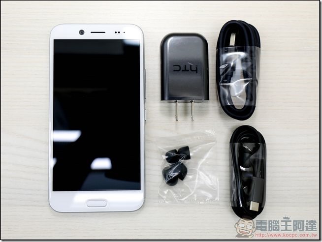 HTC-10-EVO-開箱-02