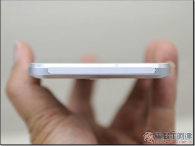 HTC-10-EVO-開箱-09 HTC-10-EVO-開箱-09