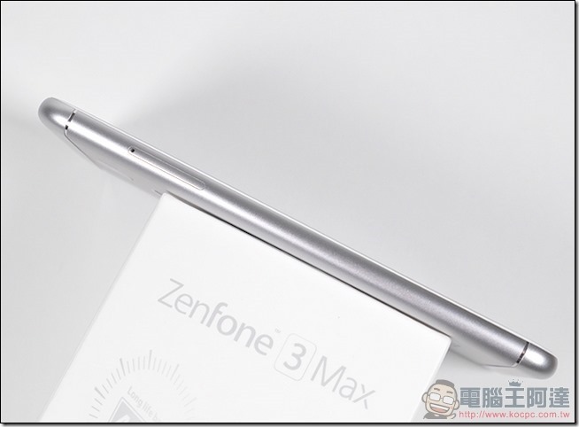 ASUS-ZenFone-3-Max-開箱-12 ASUS-ZenFone-3-Max-開箱-12