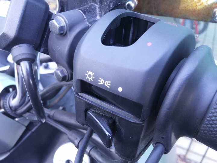 小薛日記16/12/23 自己的車自己修,窮人之摔不起車 - 電腦王阿達 小薛日記16/12/23 自己的車自己修,窮人之摔不起車 - 電腦王阿達