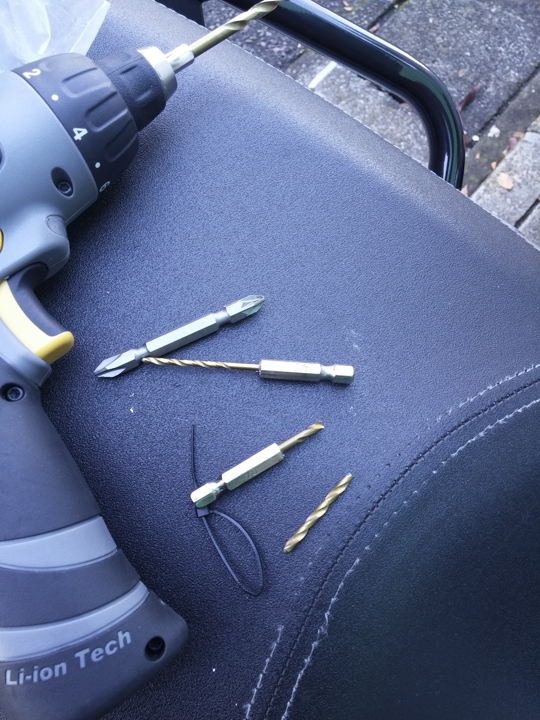 小薛日記16/12/23 自己的車自己修,窮人之摔不起車 - 電腦王阿達 小薛日記16/12/23 自己的車自己修,窮人之摔不起車 - 電腦王阿達