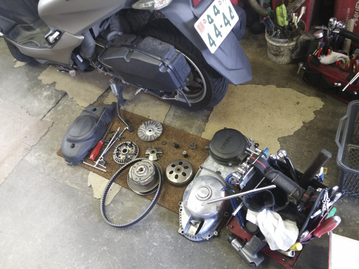 小薛日記16/12/23 自己的車自己修,窮人之摔不起車 - 電腦王阿達 小薛日記16/12/23 自己的車自己修,窮人之摔不起車 - 電腦王阿達