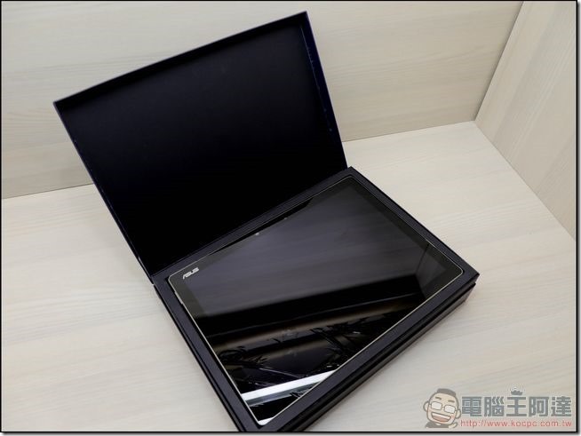 ASUS-Transformer-3-Pro-開箱-03 ASUS-Transformer-3-Pro-開箱-03