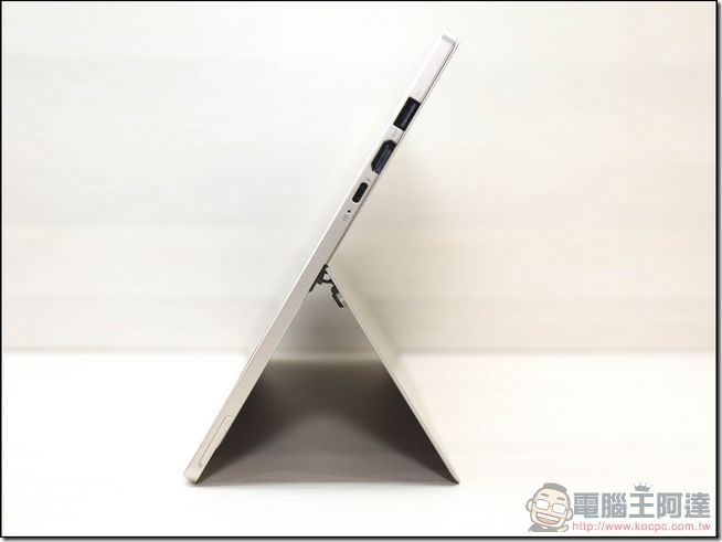 ASUS-Transformer-3-Pro-開箱-16 ASUS-Transformer-3-Pro-開箱-16