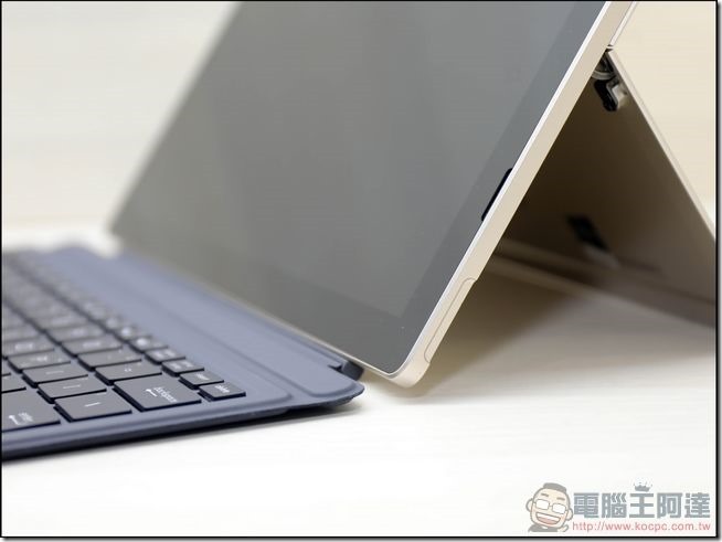 ASUS-Transformer-3-Pro-開箱-26 ASUS-Transformer-3-Pro-開箱-26