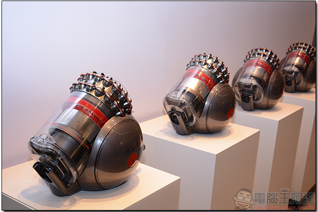 Dyson Cinetic Big Ball 圓筒吸塵器,集大成不倒翁玩轉上市 - 電腦王阿達 Dyson Cinetic Big Ball 圓筒吸塵器,集大成不倒翁玩轉上市 - 電腦王阿達