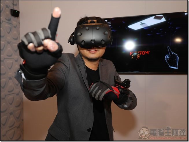 HTC-VIVE-CES2017-28 HTC-VIVE-CES2017-28