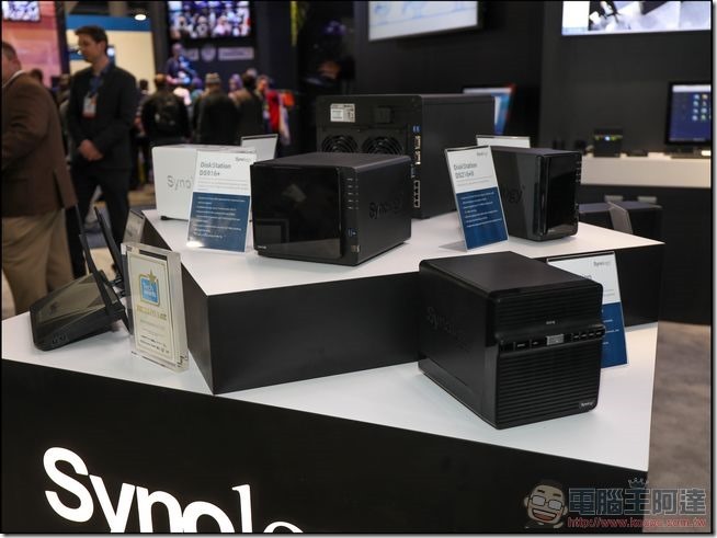 Synology-CES2017- (2) Synology-CES2017- (2)