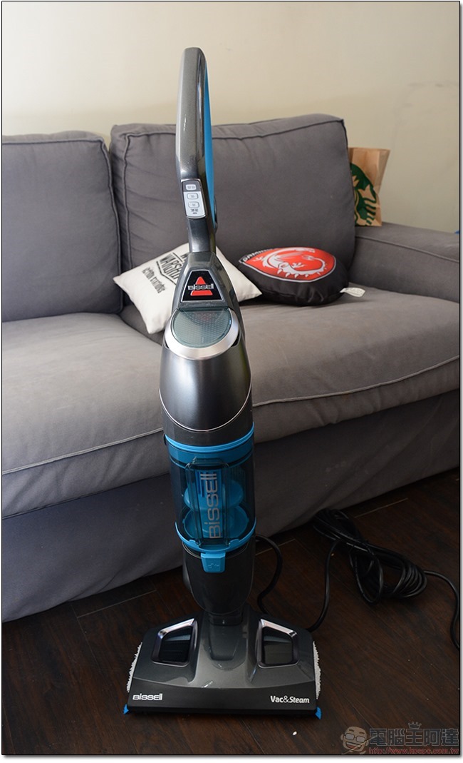 17 Bissell 1132L VAC & STEAM