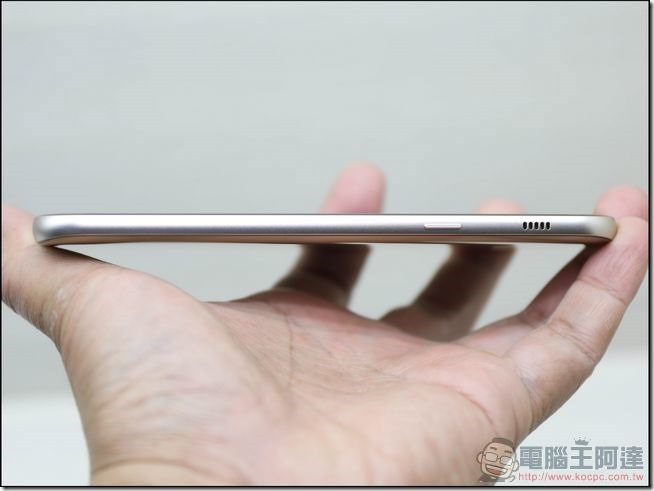 GALAXY-A7-2017-開箱-14 GALAXY-A7-2017-開箱-14