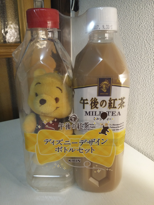 「小熊維尼 x 午後紅茶」日本超商限定瓶中熊組合 - 電腦王阿達