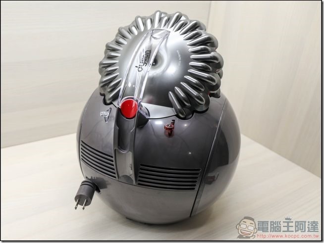 Dyson-Cinetic-Big-Ball-07 Dyson-Cinetic-Big-Ball-07