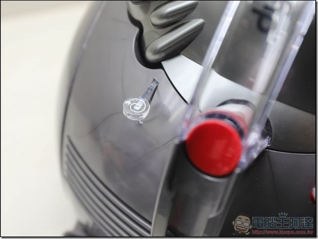 Dyson-Cinetic-Big-Ball-08 Dyson-Cinetic-Big-Ball-08