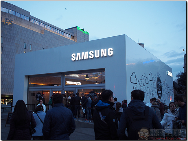 [ MWC 2017 ] Samsung Pay 限時體驗商店落腳巴賽隆納市中心，快速結帳親身試玩 - 電腦王阿達