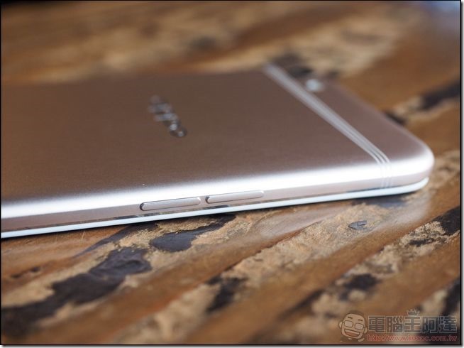 OPPO-R9s-Plus-開箱-16 OPPO-R9s-Plus-開箱-16